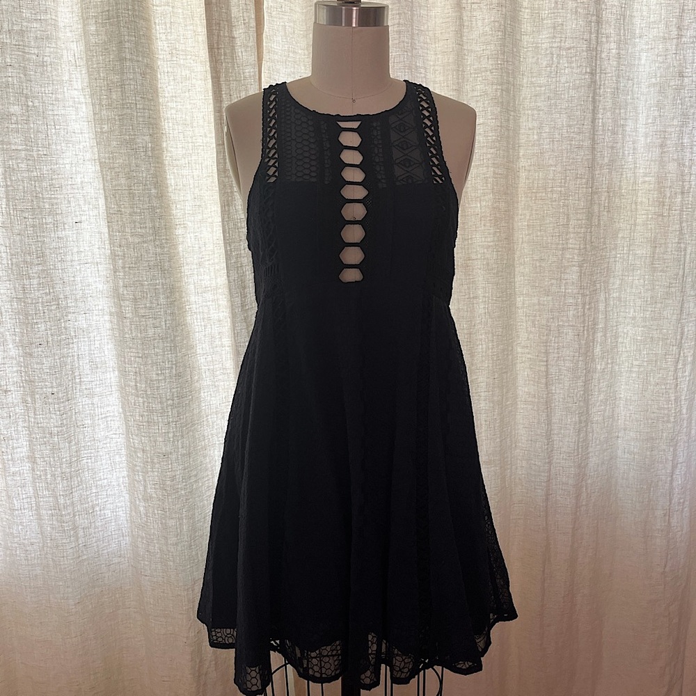Free People XS/2 Navy Baby Doll Lace Dress